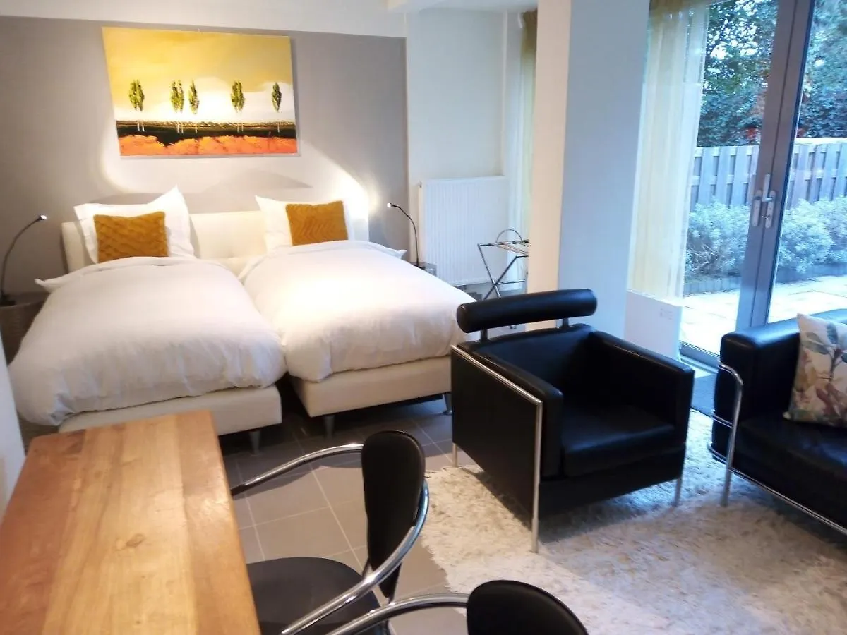 At Number 6 Bed & Breakfast Amsterdam