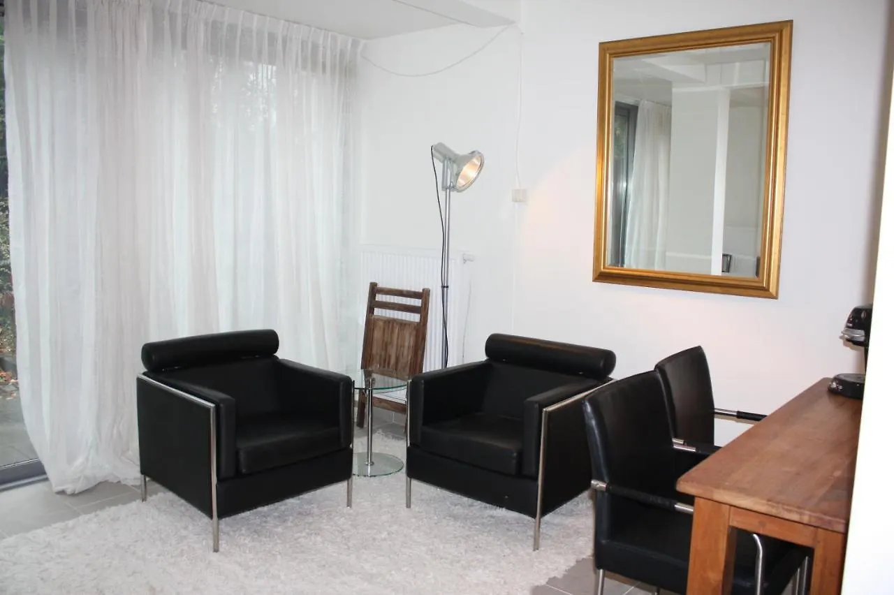 At Number 6 Bed & Breakfast Amsterdam