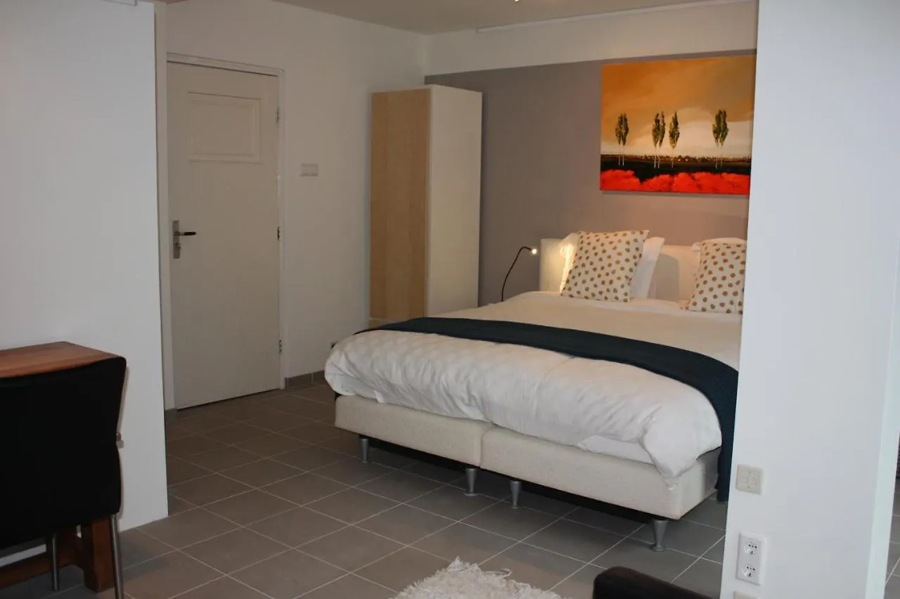 At Number 6 Bed & Breakfast Amsterdam