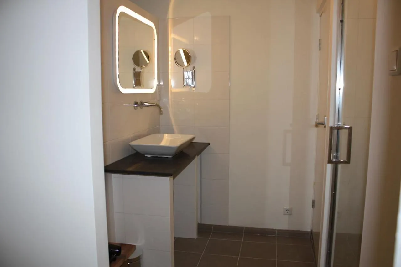 At Number 6 Bed & Breakfast Amsterdam