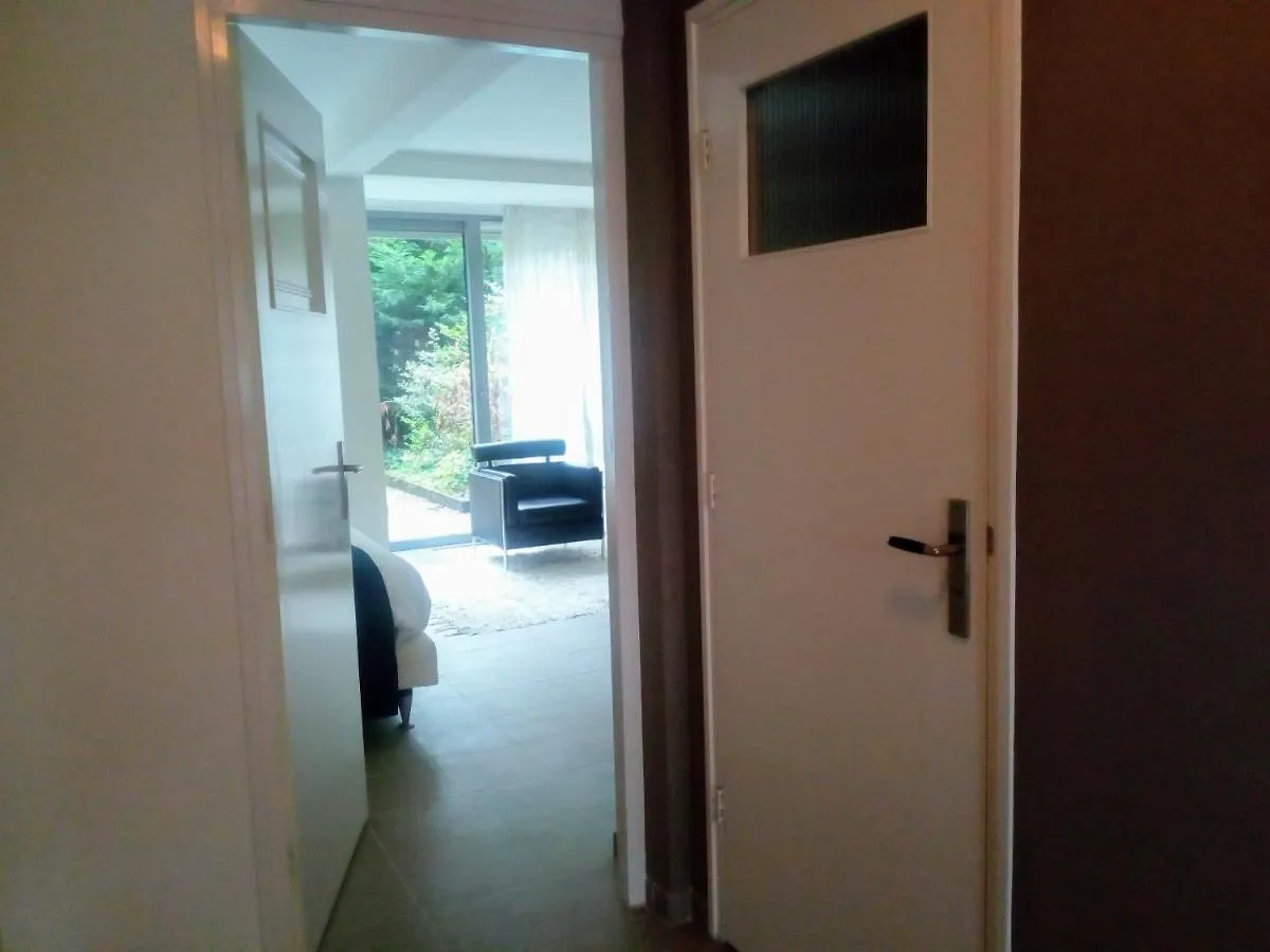 At Number 6 Bed & Breakfast Amsterdam 2*,  Netherlands