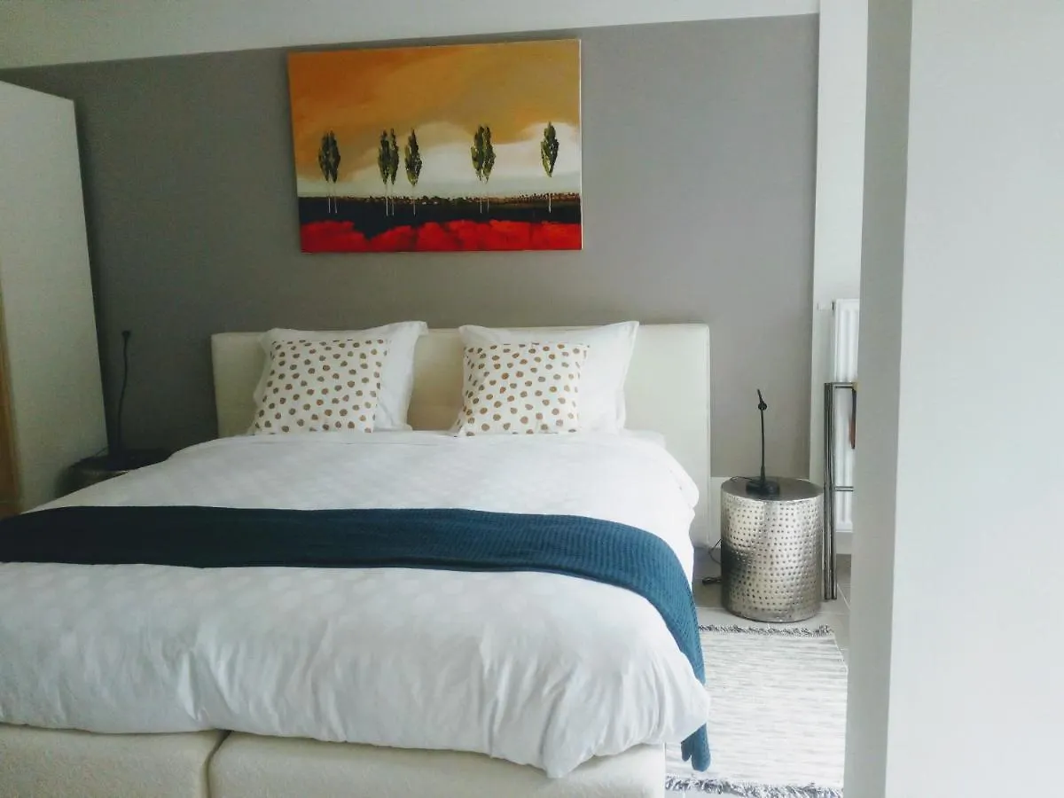 At Number 6 Bed & Breakfast Amsterdam